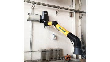 Wall mounted fume extractor