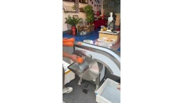 Carrot cutting machine fruit vegetable cutting machine