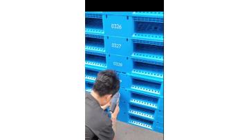 injection molding plastic pallets