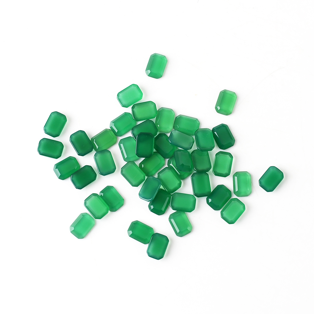 Small octagonal cut green agate