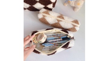Rts cheap korean pretty stationery girls makeup brush pouch bag fuzzy grid pencil case1
