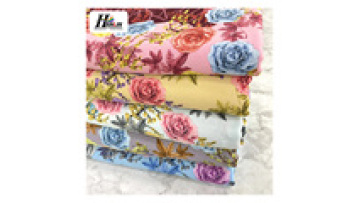 Strawberry Print Polyester Crepe Fabric for Dresses1
