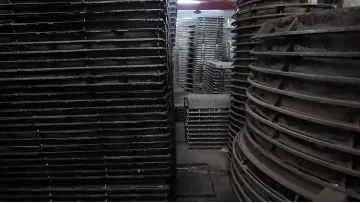 Manhole cover warehouse display