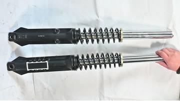Spring shock absorber