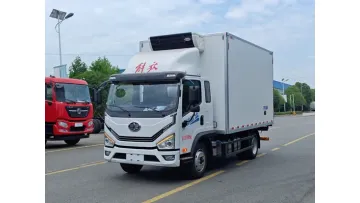 Easy-Load FAW Jiefang 18cbm Reefer Truck with Electric Tail Lift1