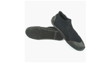 wetsuits boots