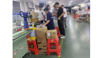 Representatives from Jissbon, a brand specializing in adult products, visited our company to view our products, including air pumps, water pumps, vacuum pumps, solenoid valves, and brushless motors.