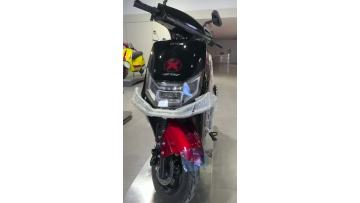 Distinctive Headlight Electric Scooter