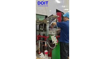 Demolding and upper mold