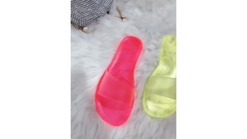 PVC slide slipper 