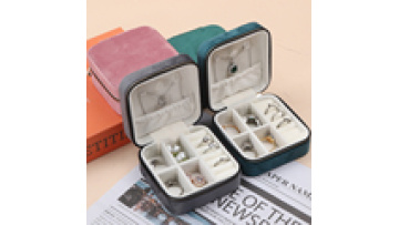Custom logo portable square jewelry zipper Box Velvet earrings Necklace pendant Jewelry box Jewelry storage box1
