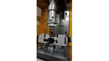 servo press machine 6