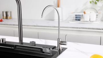 Workstation Waterfall Sink With Fast Water Drainage Channels