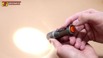 3 W aa battery powered mini zoom  led flashlight u for emergency1