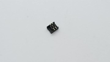 1. 27mm Female Header Dual Row SMT Type (W=3.1 H=2.1)