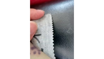 Black PVC Leather Roll, Stain-Resistant Printed Knitted Coating with Embossed Finish for Furniture, Car Seat & Bedding