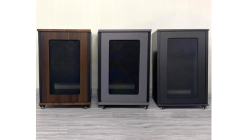 Phantom series cabinet