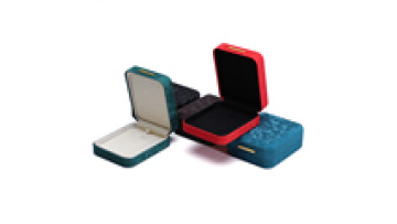 Han Hong Customized Grass Iron Box jewelry storage box travel case   jewellery  organizer1