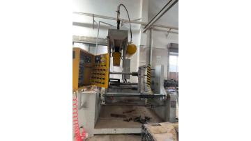 Sand core machine