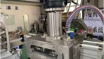 Vacuum nitrogen can seaming machine3