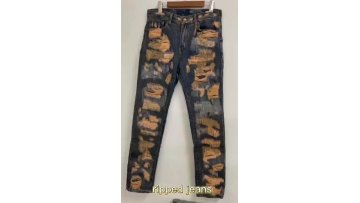 Custom OEM italian men vintage denim ripped men flared stacked jeans1