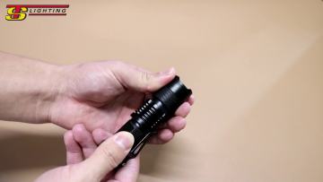 The best aluminum alloy full size aa zoomable mini LED edc flashlight in the world for emergency1