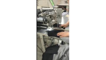  Automatic machine to make placket