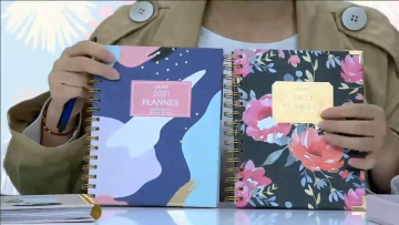 Custom Printing Floral Daily Weekly Monthly 2021 Spiral Planner Hardcover Pockets Paper Journals Notebooks1