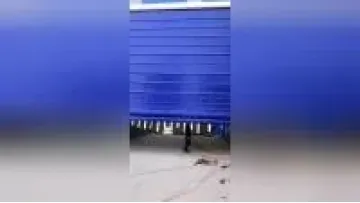 Wind Resistance PVC Fast High Speed Stacking Folding Door with Aluminum Rod1