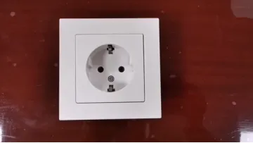 Israel Power Wall Socket 16A Outlet 2p+E1