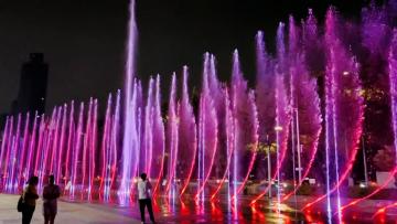 Outdoor plaza dry floor musical fountain