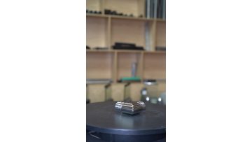 Flush elbow glass frame pipe