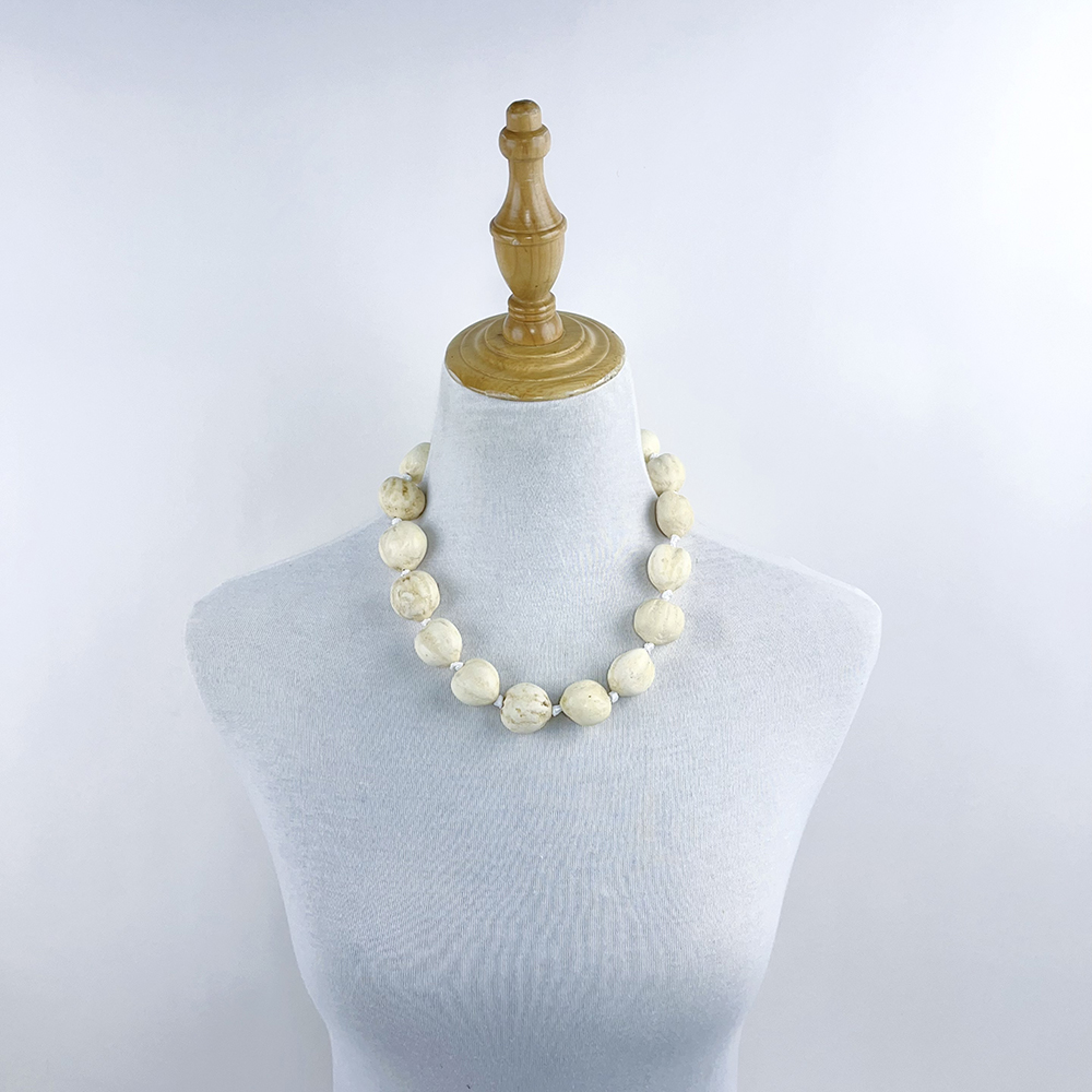 Kn Jn006 Kukui Nut Lei