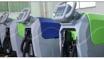 Banner cleaning equimpents