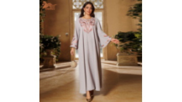 Arab Turkish Dubai Long Muslim Women Islamic Dress Bronzing Plain Embroidery Diamond Designs Simple Abaya Robe1