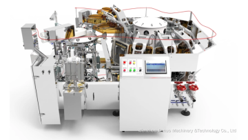 Vacuum packaging machine