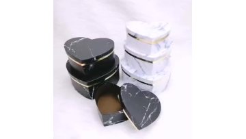 heart gift box