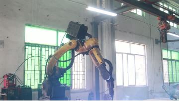 Welding robot video