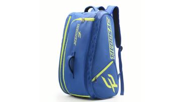 #vibrantsportsgear #gamedaystyle #functionalfashion #sportsaccessories #sleeksportsgymbags
