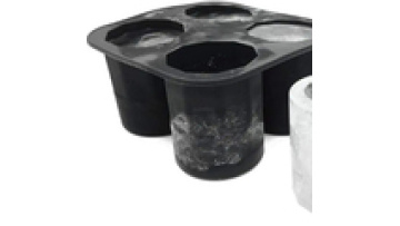 BPA free Non-sticky food grade silicone 4 cups ice cube tray reusable mold ice shot glass for whisky1