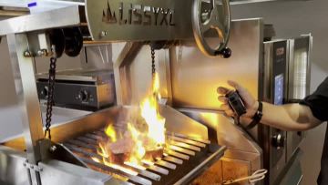 Charcoal grill searing process