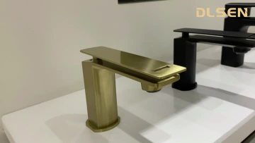 Square Water Basin Faucet