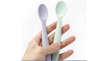 Custom BPA Free Baby Feeding Wood Handle Fork Food Grade Silicone Spoon Fork Set Wooden Spoon1