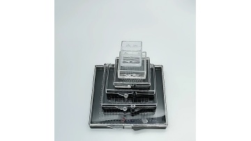 Transparent Plastic Hinged Gel Sticky Packing Box with Gel Coating in Bottom1