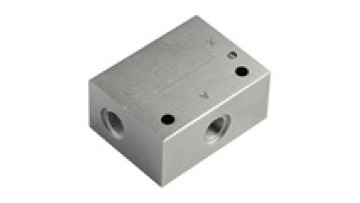 Pneumatic Shuttle Valves 0.05-1.2Mpa - Equivalent to Two Check Valves1