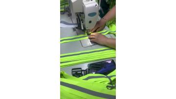 Stretch Reflective Vest with Reflective Straps