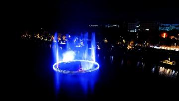Circular fountain