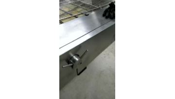Small pieces products coating with chocolate 