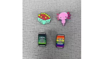 soft enamel pin badge