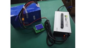 Connect the display to check the battery function 